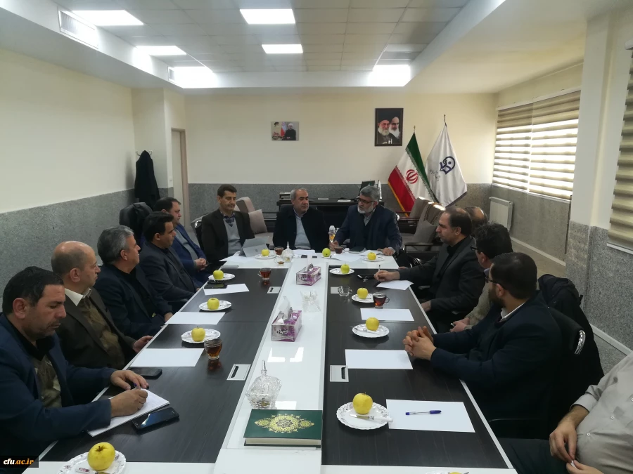 جلسه هم اندیشی با ایثارگران دانشگاه فرهنگیان استان آذربایجان شرقی 3