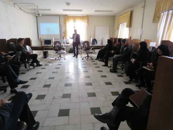 یکی از ابعاد پیشرفت سرمایه انسانی است 4