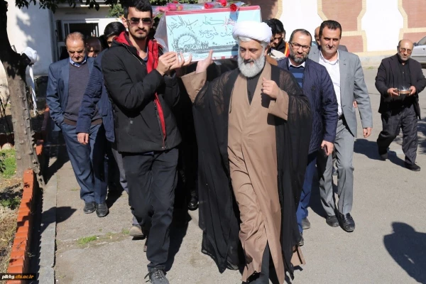 مراسم استقبال از پیکر مطهر شهید گمنام دفاع مقدس در پردیس امام خمینی (ره)گرگان
 5