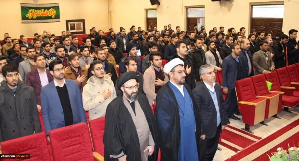 مهم ترین و حیاتی ترین مسئله در مفهوم حیات طیبه، ذکر و یاد خداست 2