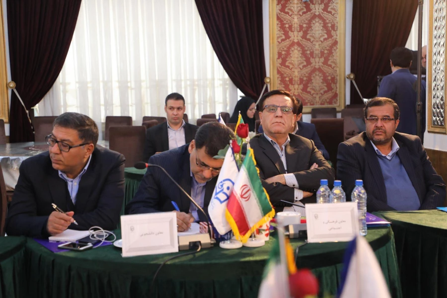 کسر 45 درصد از حقوق دانشجومعلمان از موارد قانونی است که از گذشته در تربیت معلم بوده و اکنون نیز انجام می شود 32