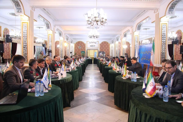 کسر 45 درصد از حقوق دانشجومعلمان از موارد قانونی است که از گذشته در تربیت معلم بوده و اکنون نیز انجام می شود 39