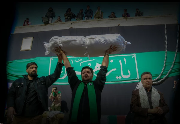 تشییع و تدفین شهید گمنام در دانشگاه فرهنگیان یزد 16