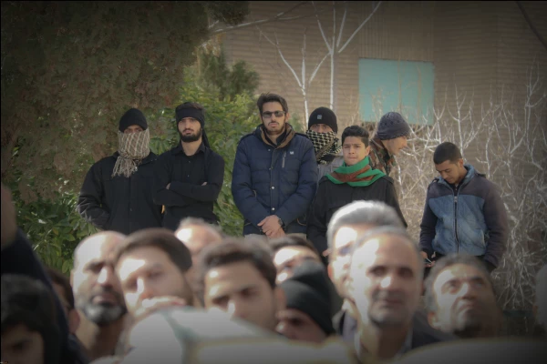 حضور مشاور ریاست دانشگاه و مدیر کل امور شاهد و ایثارگران دانشگاه فرهنگیان در مراسم تشییع و تدفین شهید گمنام در دانشگاه فرهنگیان یزد 6