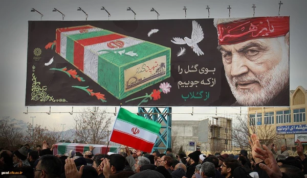 حضور مشاور ریاست دانشگاه و مدیر کل امور شاهد و ایثارگران دانشگاه فرهنگیان در مراسم تشییع و تدفین شهید گمنام در دانشگاه فرهنگیان یزد 15