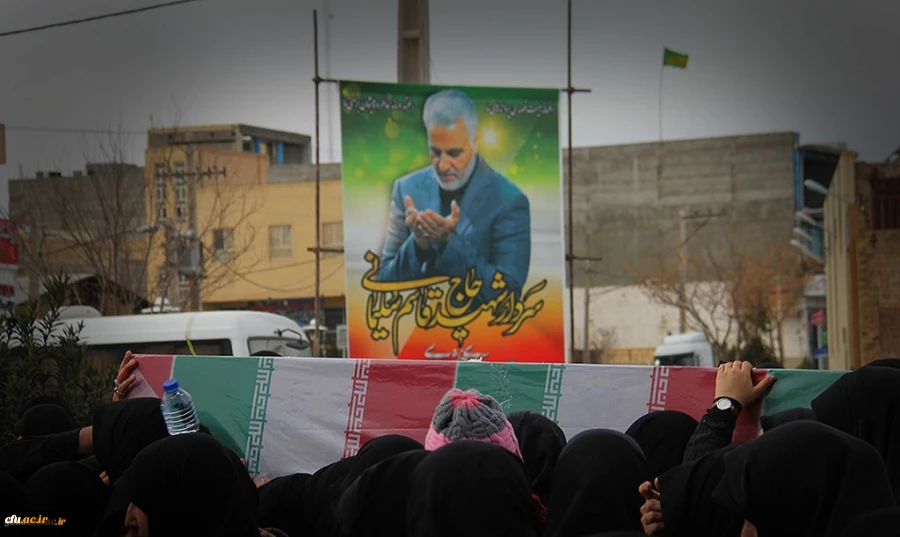 حضور مشاور ریاست دانشگاه و مدیر کل امور شاهد و ایثارگران دانشگاه فرهنگیان در مراسم تشییع و تدفین شهید گمنام در دانشگاه فرهنگیان یزد 17