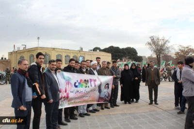 مراسم غبار روبی مزار شهدا  با حضور مسئولان دانشگاه فرهنگیان استان قزوین به مناسبت آغازدهه مبارک فجر 