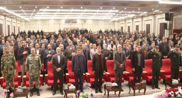 افتتاح پنجاه و دومین نمایشگاه تخصصی دستاوردهای صنعت هسته ای کشور در دانشگاه فرهنگیان خراسان رضوی 3