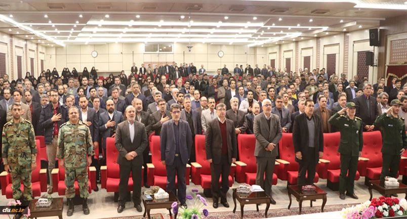 افتتاح پنجاه و دومین نمایشگاه تخصصی دستاوردهای صنعت هسته ای کشور در دانشگاه فرهنگیان خراسان رضوی 3