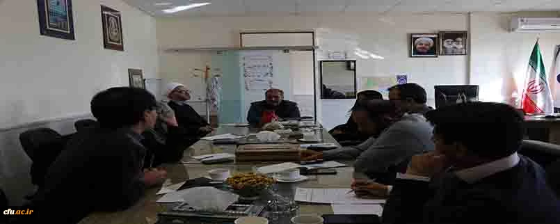 گزارش و اهم مسائل مختلف را در همه حوزه های دانشگاه از اجلاس کشوری مدیران استانی را برای شورا تشریح و پیگیری مدیران را در تمامی عرصه ها خواستار شد 5