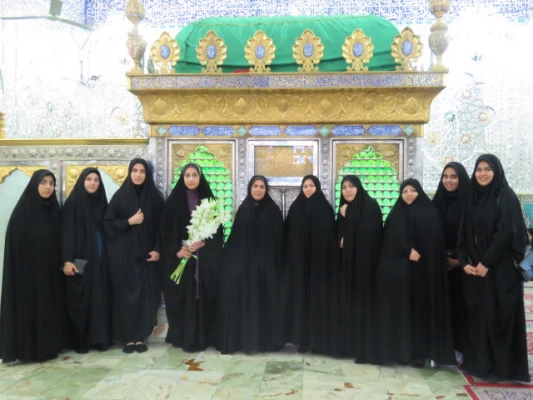 تجدید میثاق کارکنان و دانشجویان پردیس حضرت فاطمه الزهرا(س) یزد با شهدا و آرمان های انقلاب اسلامی 4