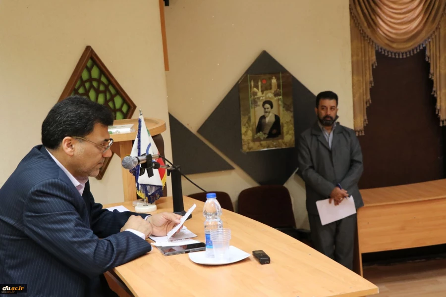 برگزاری پنل تخصصی با حضور دکتر محمدی در جمع کارشناسان فرهنگی و اجتماعی در مرکز آموزشی رفاهی امام علی (ع) 2