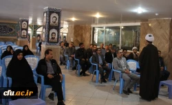 مراسم عطرافشانی و غبارروبی قبور مطهر شهدا توسط رئیس، کارکنان و اساتید دانشگاه فرهنگیان کرمان 