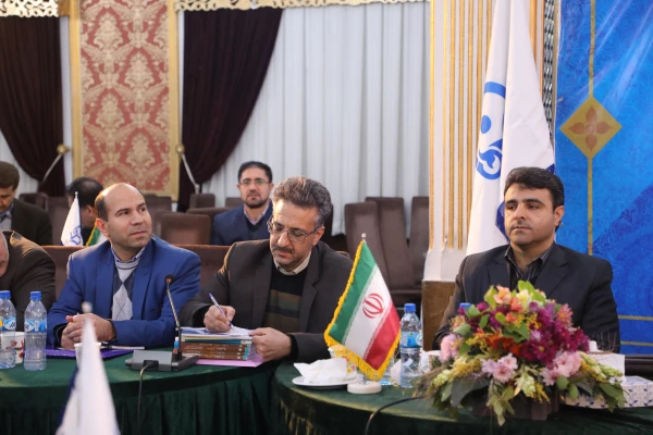 دکتر طاهری نیا 3