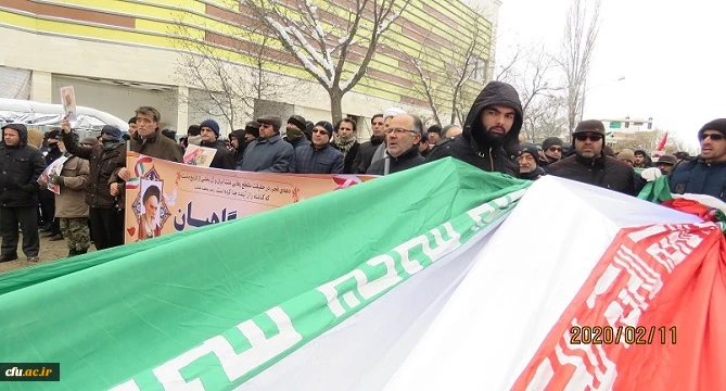 حضور دانشگاهیان دانشگاه فرهنگیان استان اردبیل در راهپیمایی ۲۲ بهمن
 3