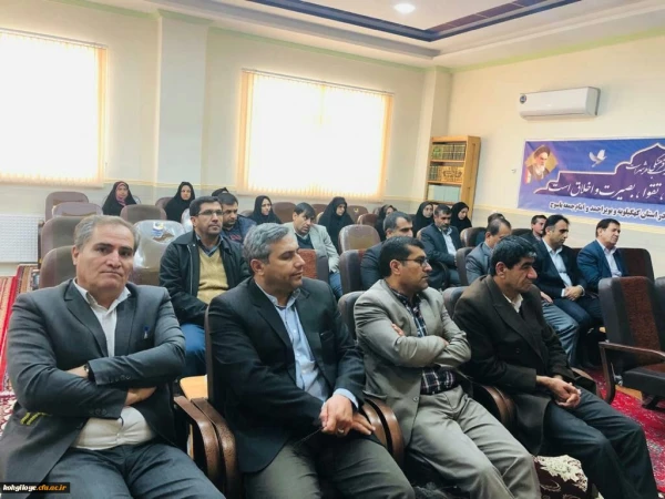 دیدار رئیس و کارکنان دانشگاه فرهنگیان کهگیلویه و بویراحمد با نماینده ولی فقیه در استان 5