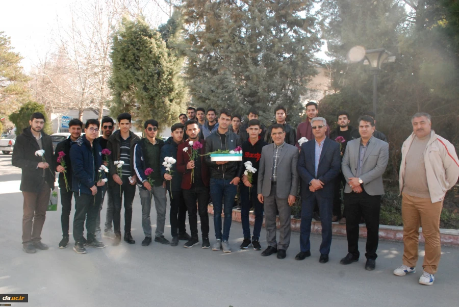 عیادت دانشجو معلمان دانشگاه فرهنگیان خراسان رضوی از جانبازان قطع نخاعی در مرکز توانبخشی امام خمینی (ره) مشهد 2