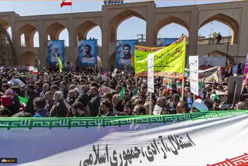 تجدید میثاق دانشجومعلمان و دانشگاهیان دانشگاه فرهنگیان یزد با حضور در راهپیمایی 22 بهمن 7