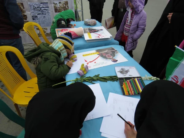 حضور دانشگاهیان دانشگاه فرهنگیان استان مرکزی در راهپیمایی ۲۲ بهمن
 11