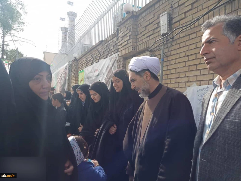 حضور حماسی دانشگاه فرهنگیان کرمان در راهپیمایی یوم الله ۲۲ بهمن 3