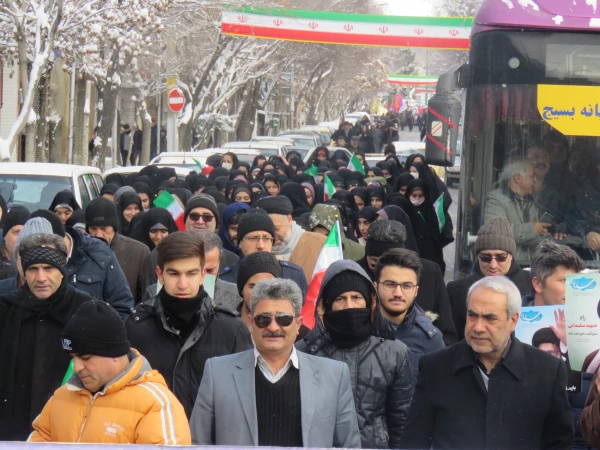 حضور اساتید, کارکنان و دانشجو معلمان در راهپیمایی ۲۲ بهمن ماه 2