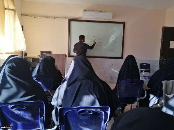 تجدید میثاق دانشجویان پردیس حضرت فاطمه الزهرا(س) یزد با آرمان های سردار شهید حاج قاسم سلیمانی 3