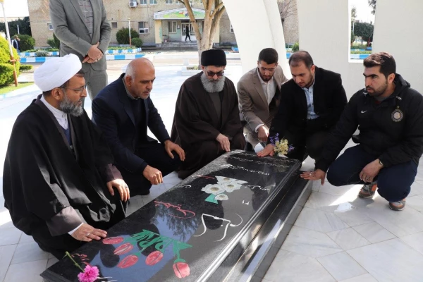 مراسم بزرگداشت اربعین شهادت سردار سرافراز اسلام شهید سپهبد حاج قاسم سلیمانی و بزرگداشت چهل و یکمین سالگرد پیروزی انقلاب اسلامی با سخنرانی حجت الاسلام و المسلمین سید هاشم الحیدری از رهبران جبهه مقاومت در ساری برگزار شد. 6