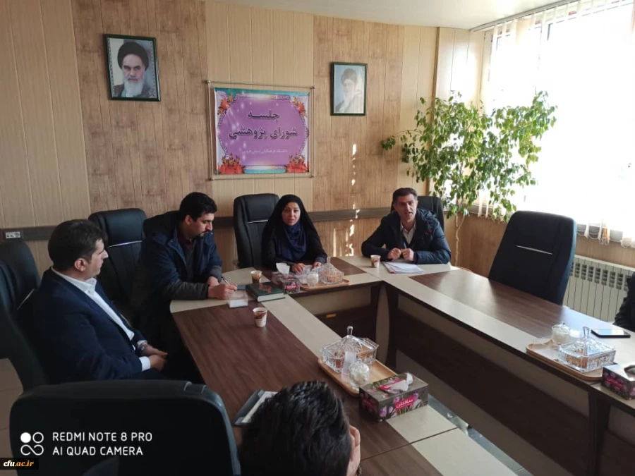 خانم دکتر عبدی مدیر کل تربیت بدنی دانشگاه فرهنگیان کشور وهیئت همراه ازامکانات ورزشی پردیس های استان بازدیدکردند. 4