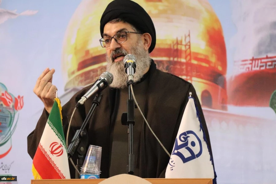 مراسم بزرگداشت اربعین شهادت سردار سرافراز اسلام شهید سپهبد حاج قاسم سلیمانی و بزرگداشت چهل و یکمین سالگرد پیروزی انقلاب اسلامی با سخنرانی حجت الاسلام و المسلمین سید هاشم الحیدری از رهبران جبهه مقاومت در ساری برگزار شد. 4