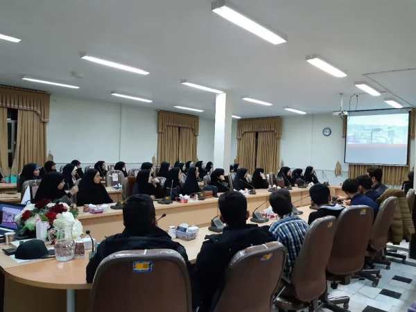 پلیس امنیت اخلاقی مرجع ذی صلاح برای دفاع از ارزش های اخلاقی
 2