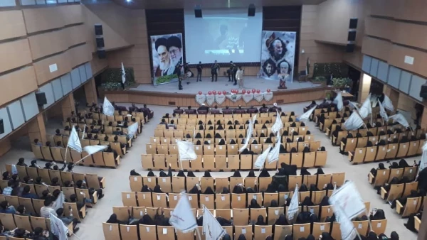 شهید حاج قاسم سلیمانی الگوی بی بدیل جوانان ماست 7