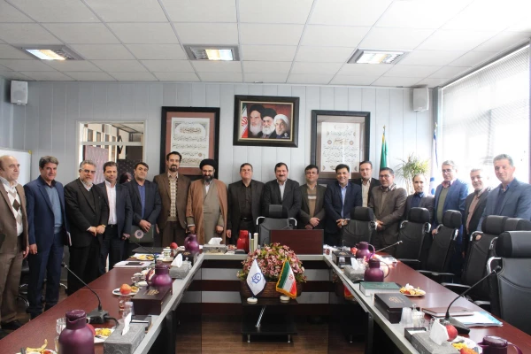 تقدیر از همکاران حقوقی 11