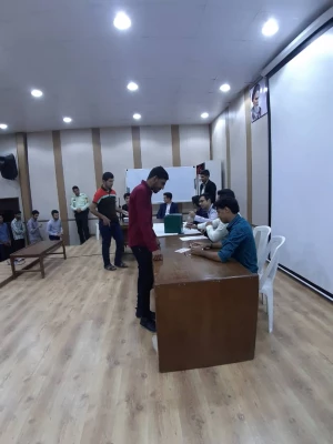 حضور پر شور دانشجومعلمان دانشگاه فرهنگیان هرمزگان در انتخابات مجلس شورای اسلامی و در شعبه سیار ویژه دانشگاه
 4