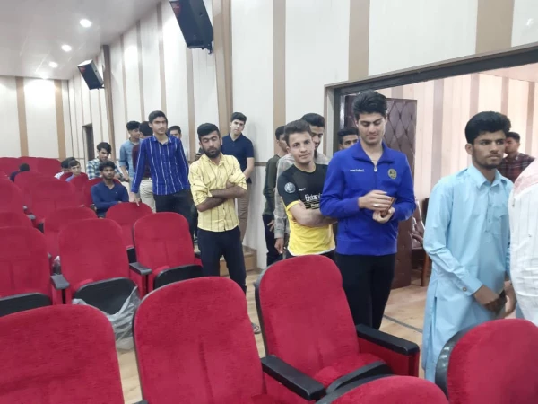 حضور پر شور دانشجومعلمان دانشگاه فرهنگیان هرمزگان در انتخابات مجلس شورای اسلامی و در شعبه سیار ویژه دانشگاه
 8