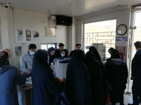 برای ادای دین به شهدا و انجام تکلیف در انتخابات شرکت کردیم 6