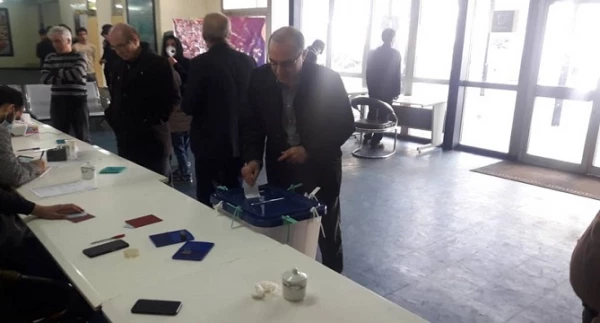 حضور پر شور دانشجومعلمان دانشگاه فرهنگیان استان اردبیل در انتخابات مجلس شورای اسلامی در شعبه اخذ رای پردیس علامه طباطبایی به روایت تصویر
 4