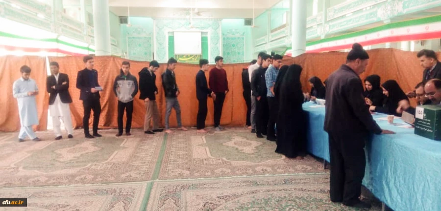 حضور با شکوه دانشجومعلمان دانشگاه فرهنگیان یزد در یازدهمین دوره انتخابات مجلس شورای اسلامی 4
