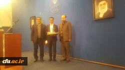 
در جشنواره دانشجوی نمونه کشوری از دانشجومعلم آقای احسان طالبی با حضور معاون اول رئیس جمهور تقدیر شد 2