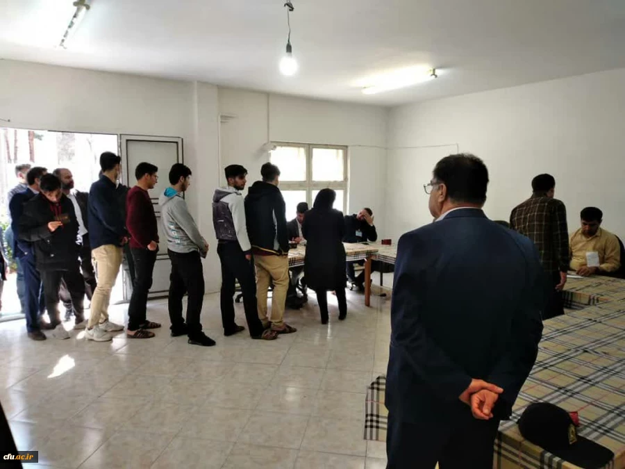 حضور پرشور دانشگاهیان دانشگاه فرهنگیان استان اصفهان در انتخابات مجلس یازدهم