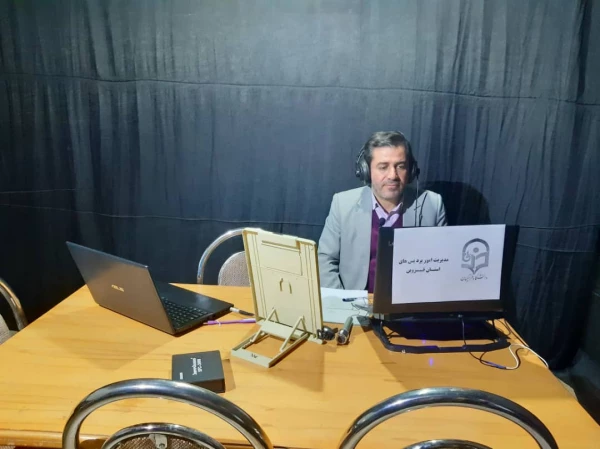 محتوای آموزشی مجازی توسط اساتید دانشگاه فرهنگیان قزوین دراستودیو پادکست آن دانشگاه ضبط وجهت استفاده دانشجویان درکانال فضای مجازی مربوطه بارگذاری شد 2