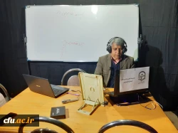 محتوای آموزشی مجازی توسط اساتید دانشگاه فرهنگیان قزوین دراستودیو پادکست آن دانشگاه ضبط وجهت استفاده دانشجویان درکانال فضای مجازی مربوطه بارگذاری شد 4