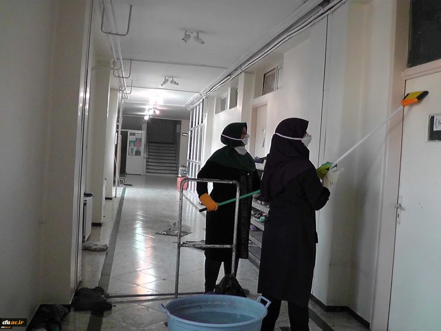 ضدعفونی و گندزدایی پردیس ها و مراکز دانشگاه فرهنگیان استان اصفهان