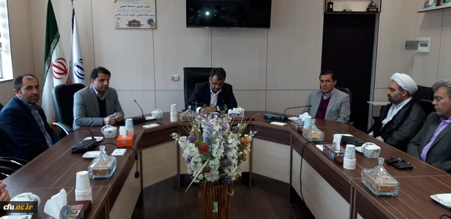 دکتر حمیدرضا مشهدی مدیر امور پردیس های استان قزوین،به همراه هیئت رئیسه دانشگاه با دکتر حسنعلی اصغری مدیر کل آموزش وپرورش استان قزوین دیدار وگفتگو کرد. 5