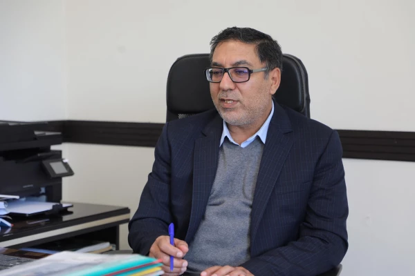 سخنگوی ستاد پیشگیری از بیماری کرونا در مصاحبه با روابط عمومی دانشگاه به تشریح اهداف، برنامه ها، چگونگی پیشگیری و کنترل بیماری کرونا پرداخت

 3