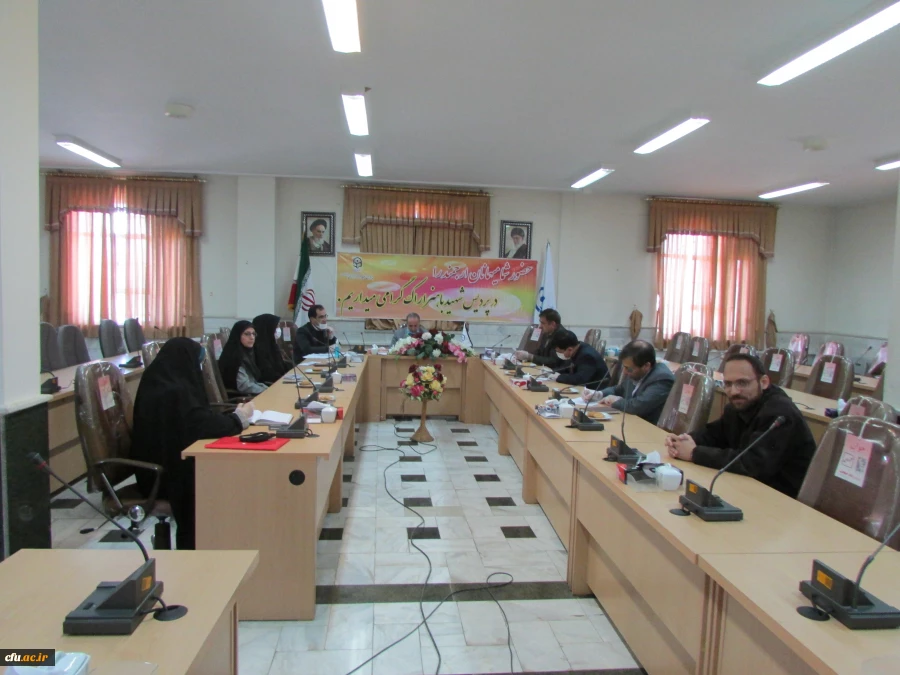 بارگذاری قریب به 50 عنوان محتوای درسی در پورتال مدیریت امور پردیس های استان مرکزی توسط اساتید 2