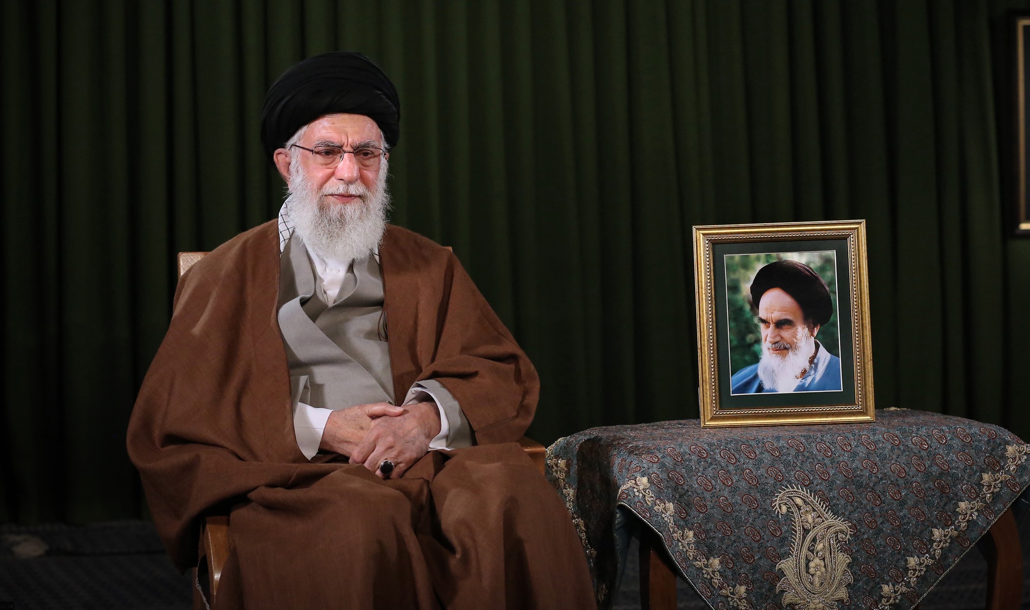 پیام نوروزی به مناسبت آغاز سال ۱۳۹۹  رهبر معظم انقلاب اسلامی(مدظله العالی) سال ۱۳۹۹ را سال «جهش تولید» نامگذاری کردند