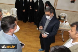 بازدیددکتر انصاری راد معاون دانشجویی دانشگاه فرهنگیان کشوربه همراه دکتر اصغری مدیر کل آموزش وپرورش استان قزوین ازروند تولید ماسک وشیلد محافظ دردانشگاه فرهنگیان استان قزوین 5
