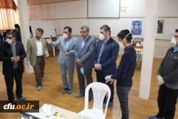بازدیددکتر انصاری راد معاون دانشجویی دانشگاه فرهنگیان کشوربه همراه دکتر اصغری مدیر کل آموزش وپرورش استان قزوین ازروند تولید ماسک وشیلد محافظ دردانشگاه فرهنگیان استان قزوین 7