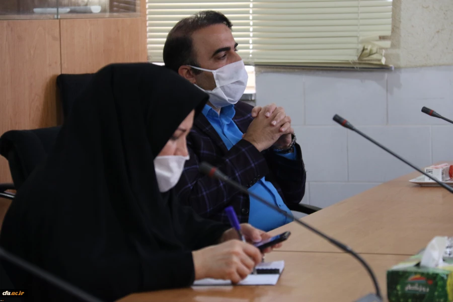 سومین جلسه تصمیم گیری در خصوص نحوه ادامه برگزاری کلاس های آموزشی دانشگاه فرهنگیان یزد به شیوه مجازی 3