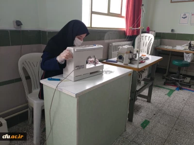 مشارکت دانشجویان دانشگاه فرهنگیان استان مرکزی در تولید ماسک طبی
